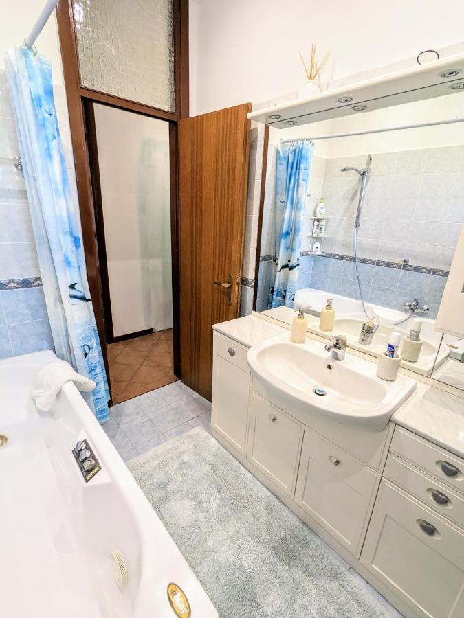 B&B The Way Home Дезенцано-дель-Гарда Екстер'єр фото