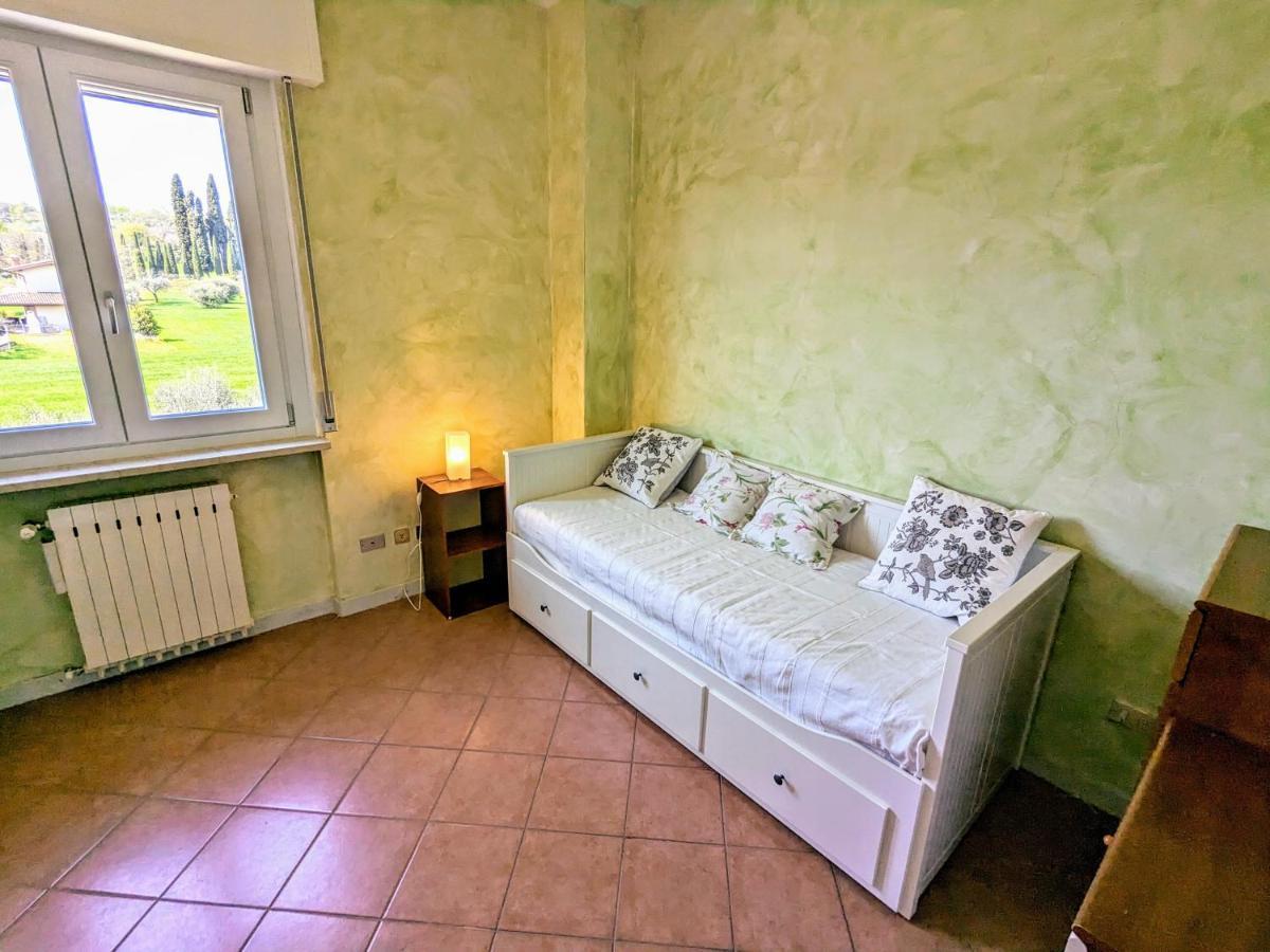 B&B The Way Home Дезенцано-дель-Гарда Екстер'єр фото